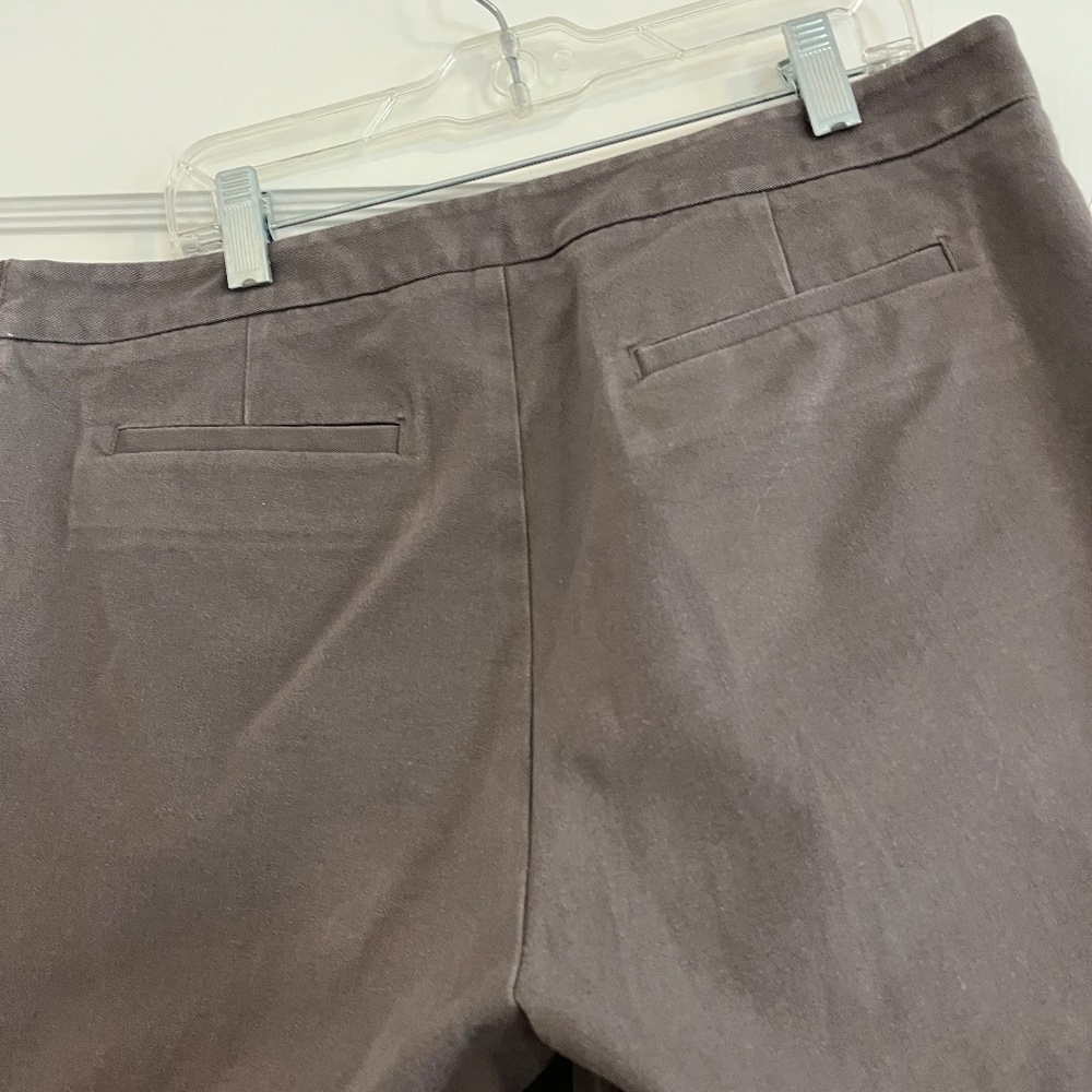 PURE Collection Cropped Grey Cotton Pants - Picture 2 of 4